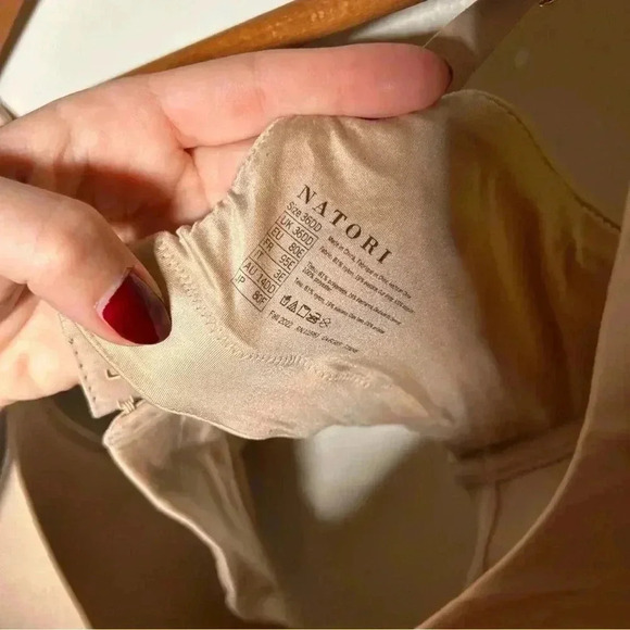 NWOT NATORI REVELATION WIRELESS CONTOUR BRA 36DD - Picture 5 of 5